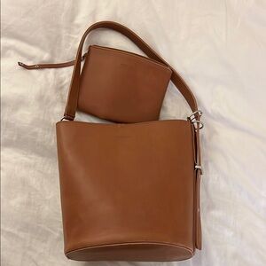 Mat & nat vegan Brown Leather Bucket Bag Set